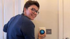 Before you crank up the thermostat, try these tips to keep your house warmer for longer — BBC Business, Bonita Springs Business news