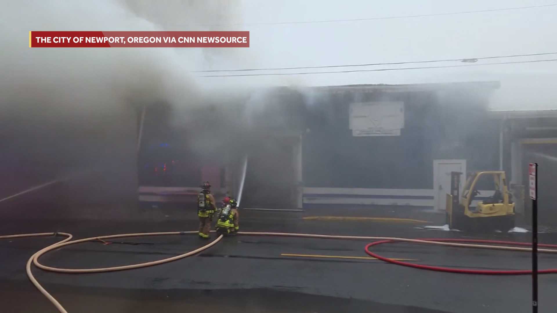 Possible ammonia contamination prompts evacuations after Oregon seafood plant fire, officials say — WESH 2 Orlando, Bonita Springs Schools news