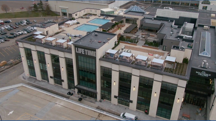Life Time CEO defends rising membership costs as Minnesota company expands into luxury living — KARE 11 Local, Bonita Springs Business news